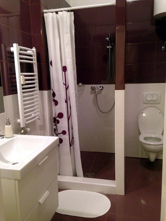 Apartamento Andrea Apartman *